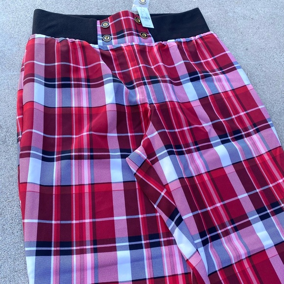 New York & Co. Plaid High Waist Jogger Pant - Picture 16 of 16